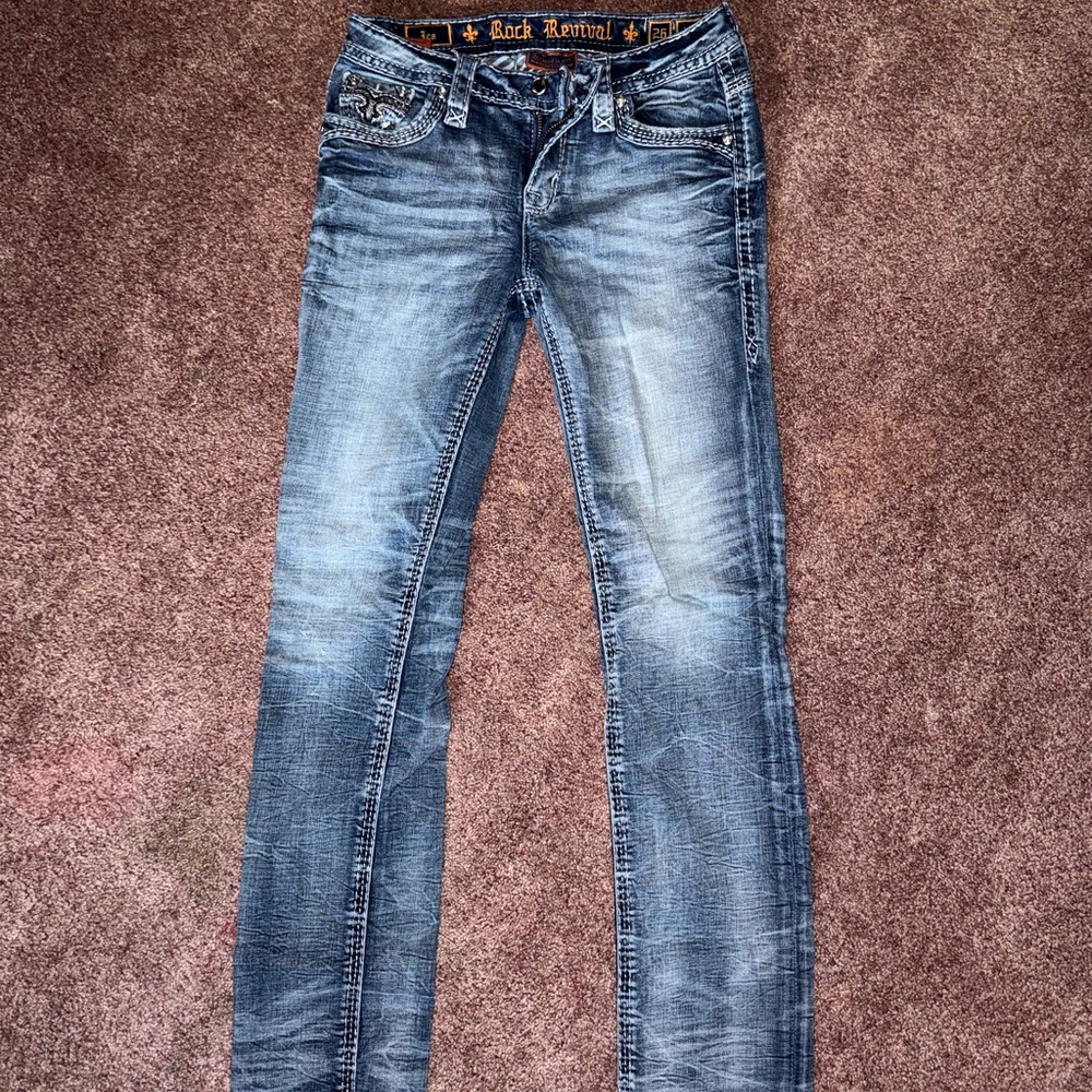 Rock Revival Straight Jeans with Embellished Pockets - Picture 2 of 4